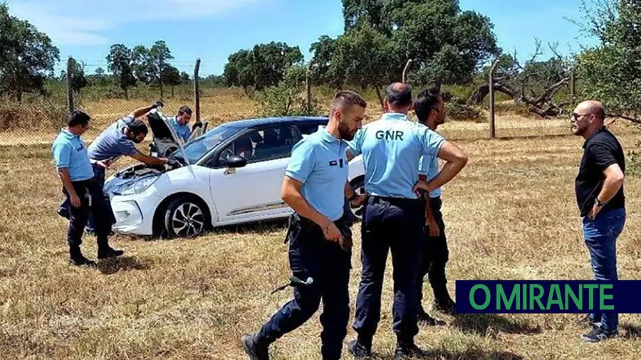 Foragido capturado em Salvaterra tinha 15 anos de prisão por cumprir Foragido capturado em Salvaterra tinha 15 anos de prisão por cumprir
