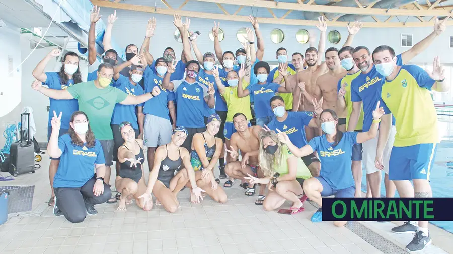 Olímpicos do Brasil salvam o ano ao centro de estágios de Rio Maior Olímpicos do Brasil salvam o ano ao centro de estágios de Rio Maior