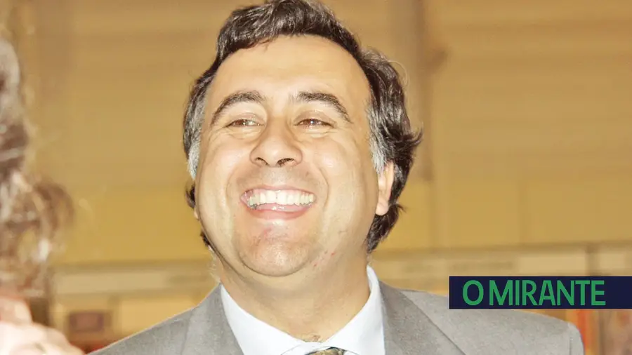 Rui Barreiro: Entre cargos públicos e negócios privados se construiu uma carreira Rui Barreiro: Entre cargos públicos e negócios privados se construiu uma carreira