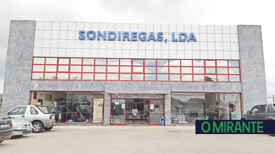 Sondiregas de Marinhais é especializada na abertura de furos e piscinas
