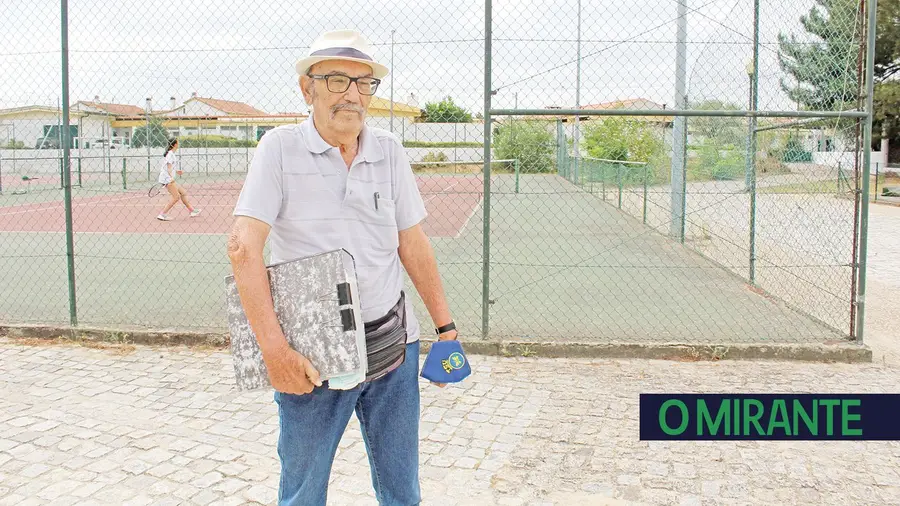 Um associativista ferrenho que nem aos 79 anos pensa deixar de ser cobrador de quotas 