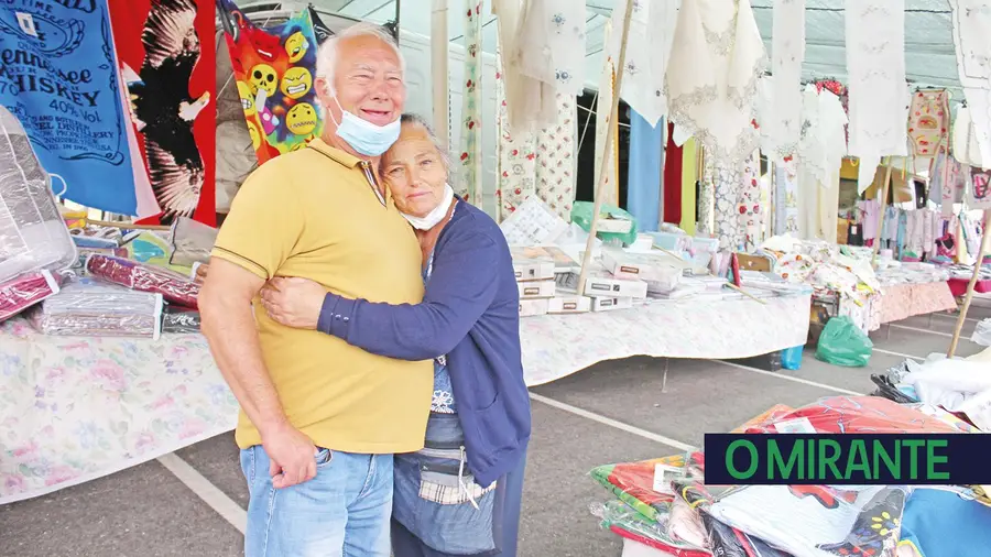 Carlos Sampaio completou 68 anos no dia da reportagem de O MIRANTE no mercado semanal de Abrantes.