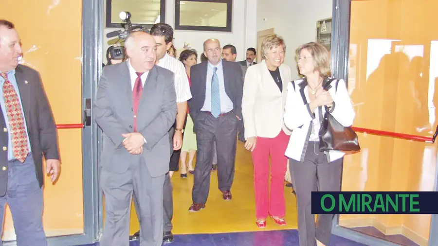 A 13 de Setembro de 2004 A 13 de Setembro de 2004