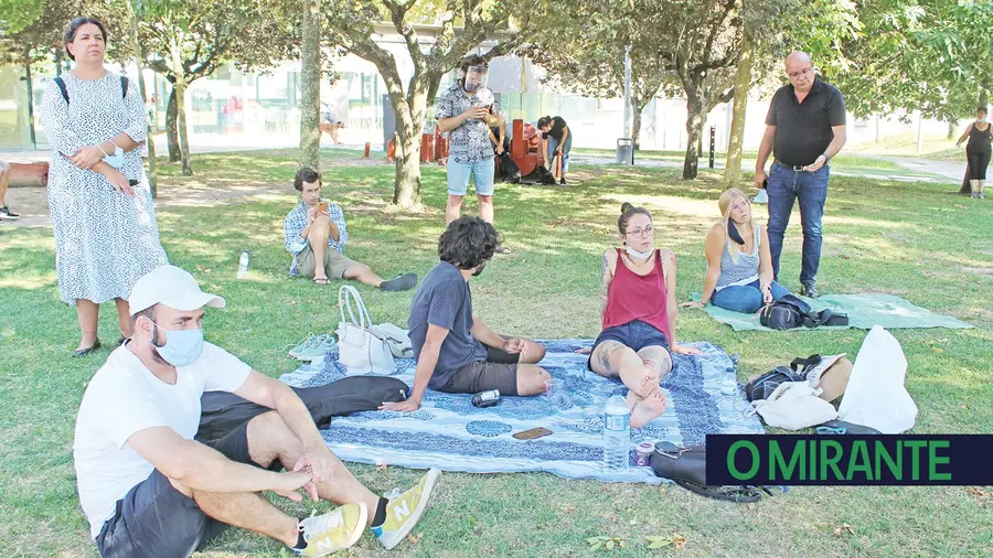 Associações e movimentos cívicos reuniram em Santarém “por um Ribatejo melhor” Associações e movimentos cívicos reuniram em Santarém “por um Ribatejo melhor”