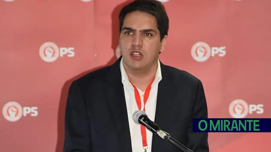 Distrital de Santarém do PS aponta regionalização como objectivo estratégico Distrital de Santarém do PS aponta regionalização como objectivo estratégico