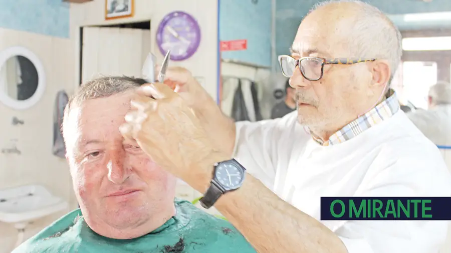 João Lino é o último dos barbeiros tradicionais da Chamusca