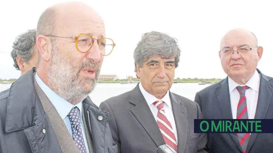 Obras para salvar o Mouchão da Póvoa não saíram da gaveta Obras para salvar o Mouchão da Póvoa não saíram da gaveta