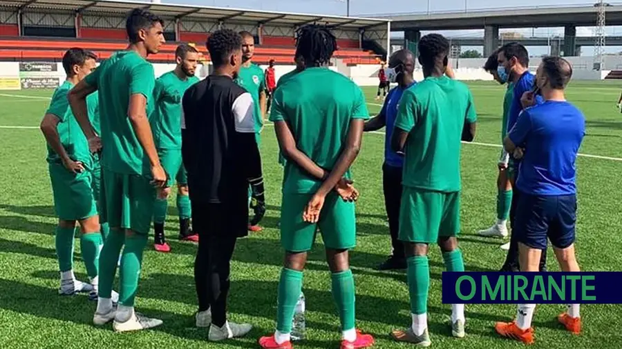 Fátima SAD falha primeiro jogo e está à beira do abismo Fátima SAD falha primeiro jogo e está à beira do abismo