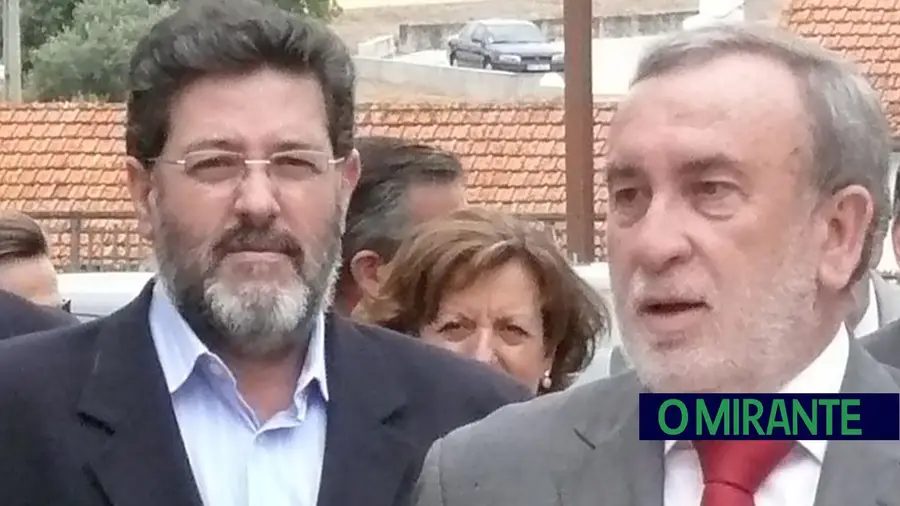 Prisão para ex-presidente da Austra que desviou 1 milhão Prisão para ex-presidente da Austra que desviou 1 milhão