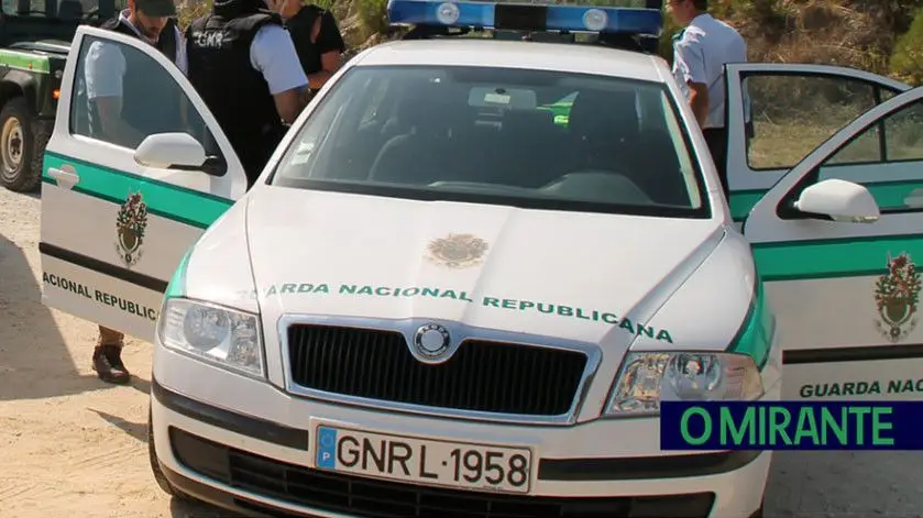 Batia na sogra por esta não querer relações sexuais Batia na sogra por esta não querer relações sexuais