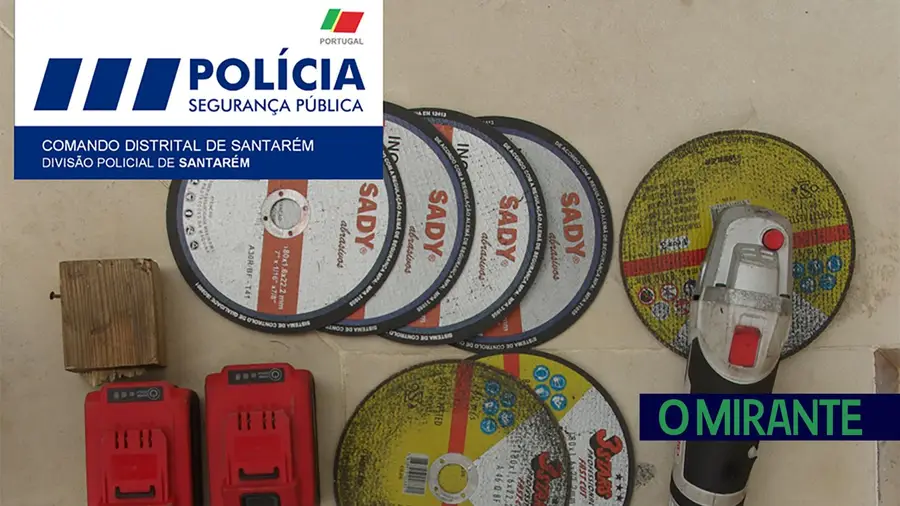 Detido por furto de peça de automóvel em Santarém Detido por furto de peça de automóvel em Santarém