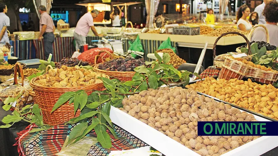 Feira dos Frutos Secos de Torres Novas  valoriza tradições e cultura