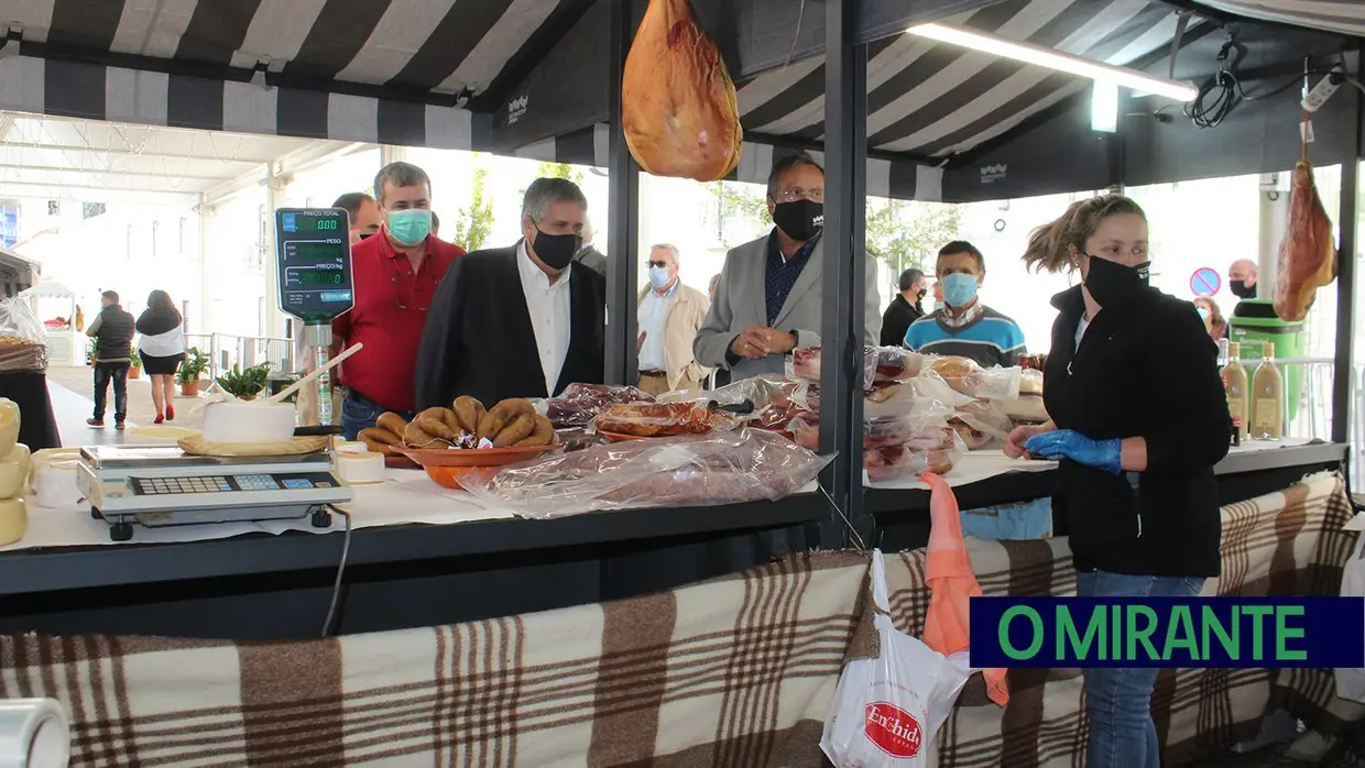 Torres Novas com Mercado dos Frutos Secos até segunda-feira