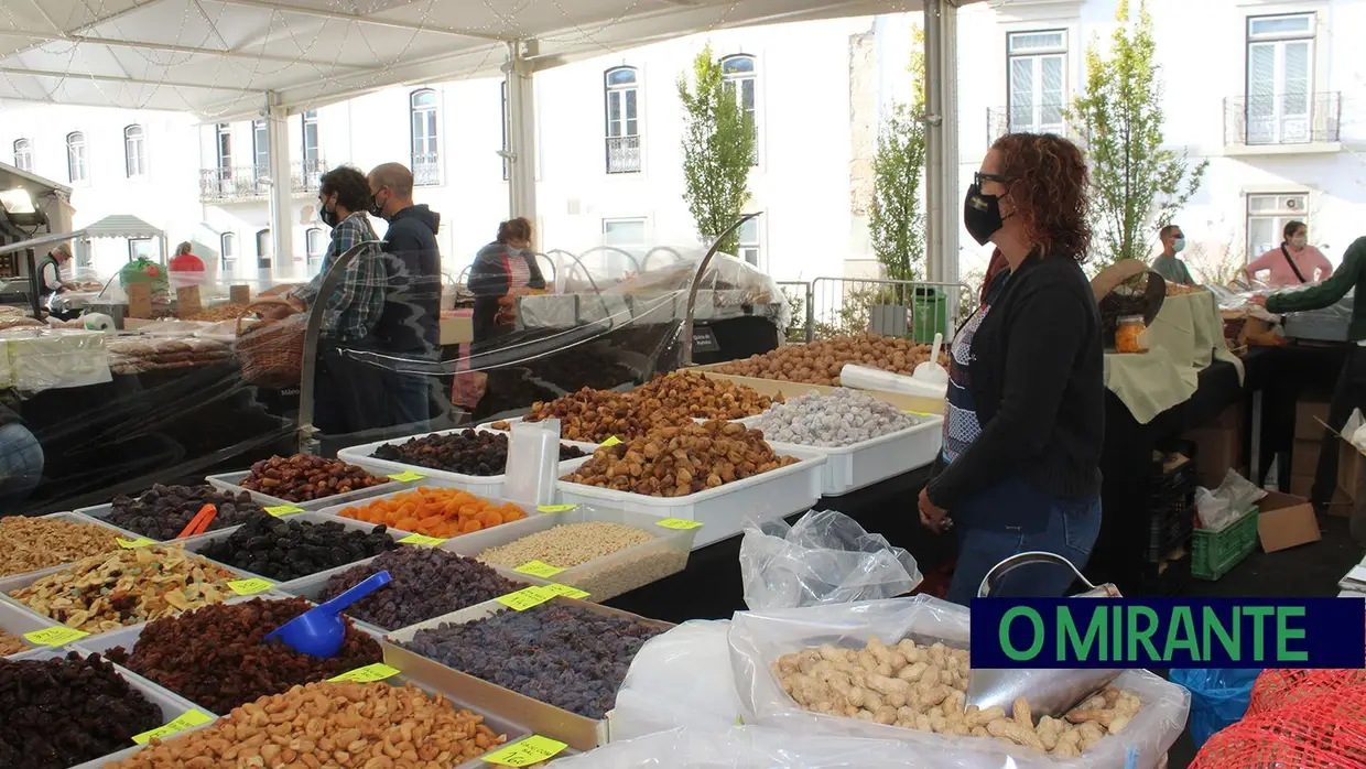 Torres Novas com Mercado dos Frutos Secos até segunda-feira