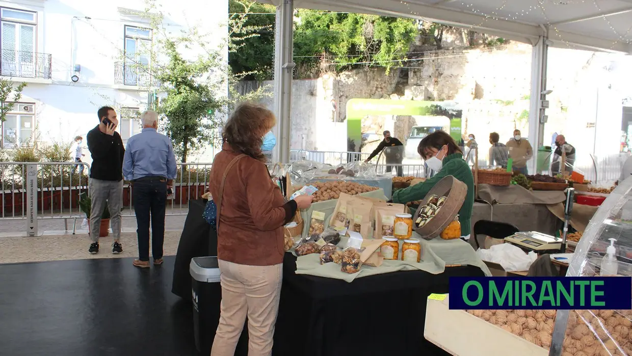 Torres Novas com Mercado dos Frutos Secos até segunda-feira