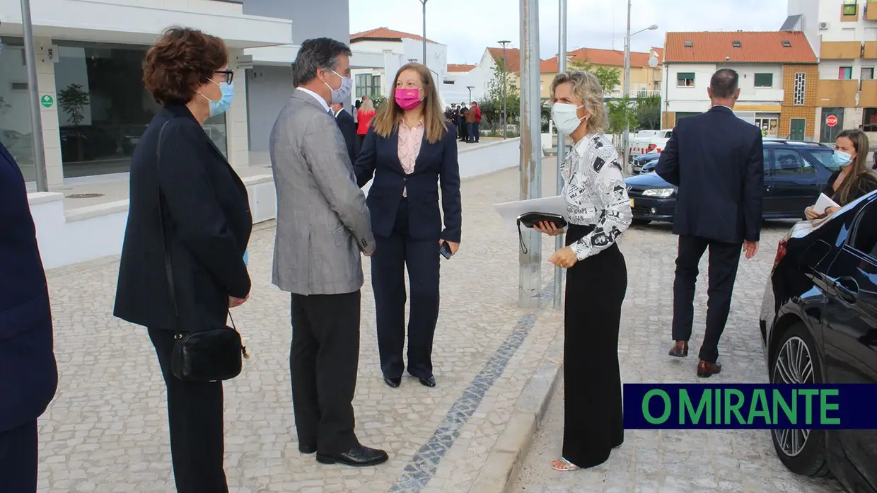 Inauguração do renovado Mercado Municipal de Alcanena António Galveias Dias