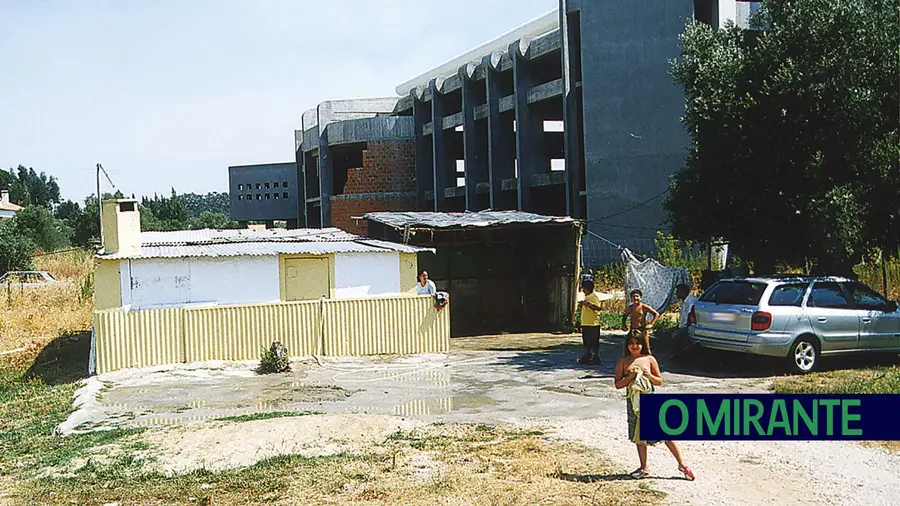 Há 420 famílias sem habitação condigna na região Há 420 famílias sem habitação condigna na região