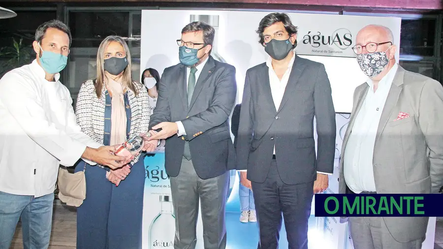 Águas de Santarém promove consumo de água da rede pública Águas de Santarém promove consumo de água da rede pública