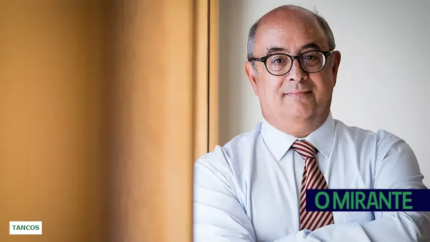 Azeredo Lopes chocado com fragilidade dos paióis de Tancos Azeredo Lopes chocado com fragilidade dos paióis de Tancos
