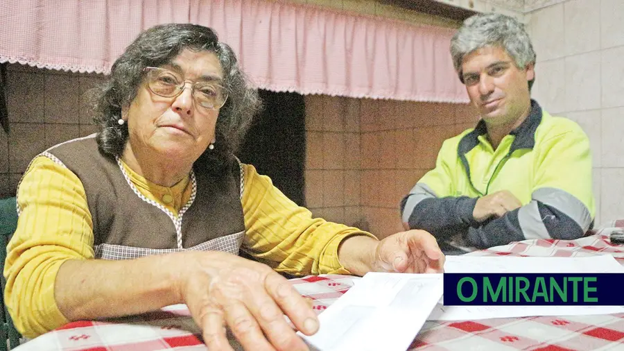 Reformada que vive sozinha recebeu factura de água de quatro mil euros Reformada que vive sozinha recebeu factura de água de quatro mil euros