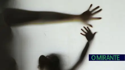 Número de vítimas femininas apoiadas pela APAV aumentou nos últimos anos