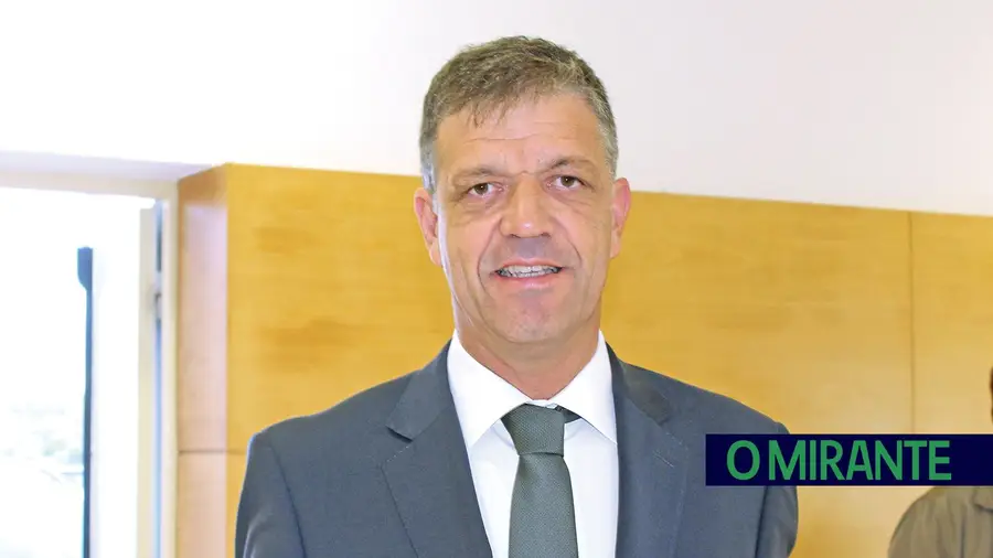 Vasco Estrela renuncia à liderança da assembleia-geral da Tejo Ambiente Vasco Estrela renuncia à liderança da assembleia-geral da Tejo Ambiente