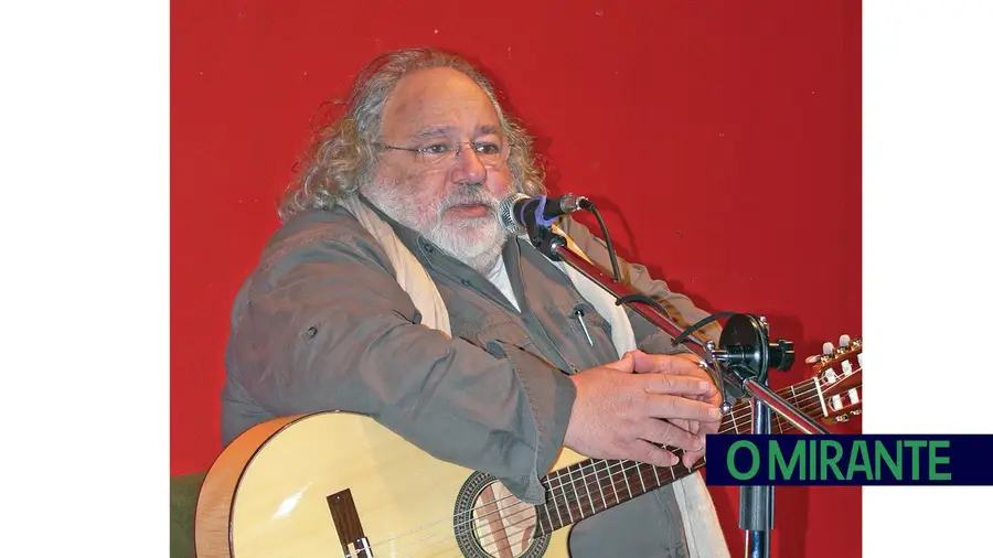 Álbum póstumo de Pedro Barroso já chegou ao mercado Álbum póstumo de Pedro Barroso já chegou ao mercado