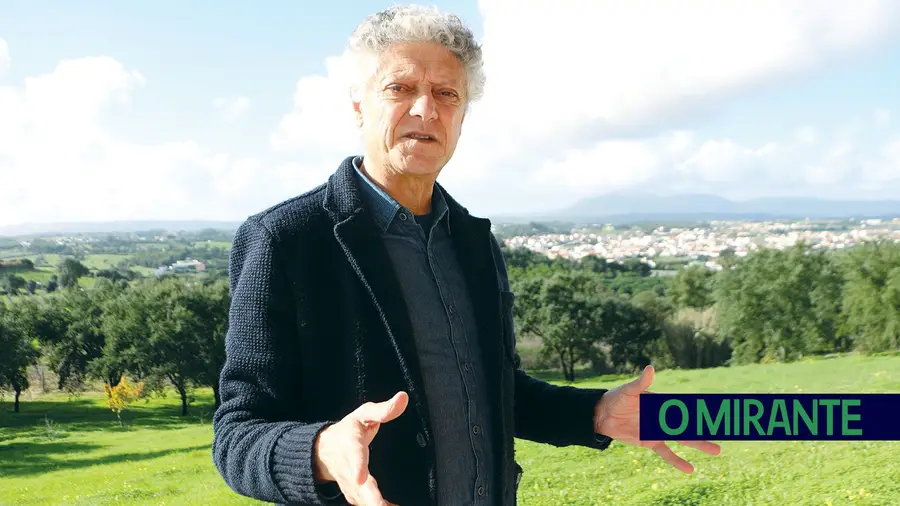 “PS de Azambuja tem falta de visão política e faz obra para ganhar eleições” “PS de Azambuja tem falta de visão política e faz obra para ganhar eleições”