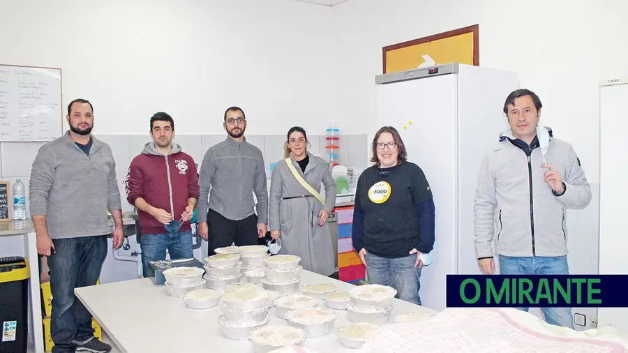 Refood Santarém distribui ceia de Natal a famílias carenciadas