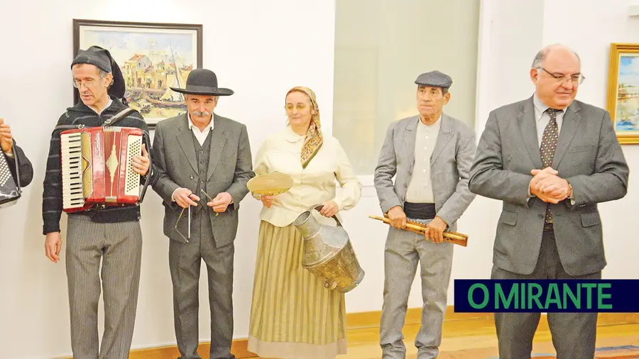 Vamos cantar as Agostas Vamos cantar as Agostas