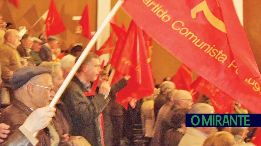 Alpiarça salvou a honra do convento comunista Alpiarça salvou a honra do convento comunista