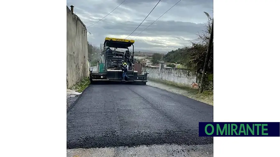 Calçada de Santa Clara pavimentada pela Águas de Santarém