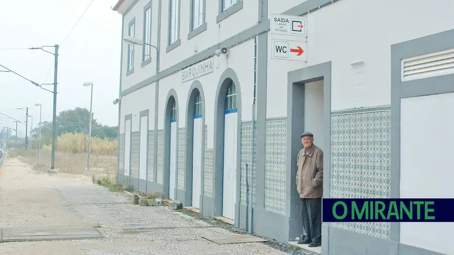 PSD pede esclarecimentos sobre obras em estações ferroviárias do Médio Tejo PSD pede esclarecimentos sobre obras em estações ferroviárias do Médio Tejo