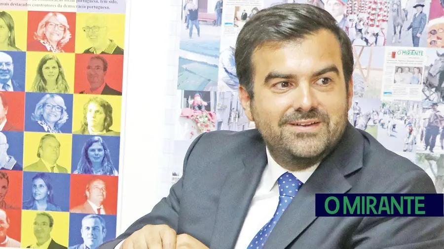 Duarte Marques acusa o Governo de favorecer empresas de Lisboa Duarte Marques acusa o Governo de favorecer empresas de Lisboa