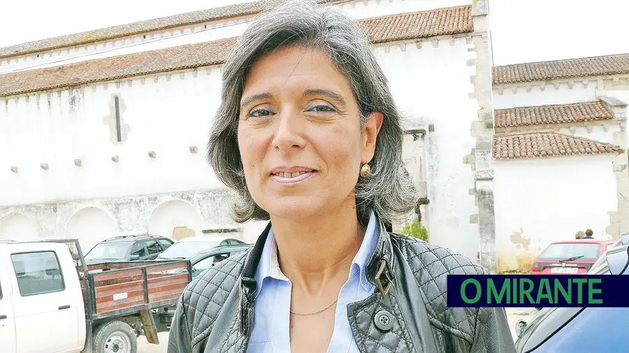 Idália Serrão perde pelouros na Associação Mutualista Montepio Idália Serrão perde pelouros na Associação Mutualista Montepio