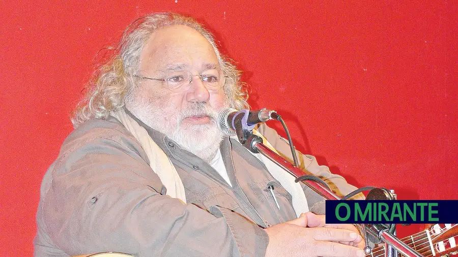 Teatro Virgínia vai transmitir online espectáculos gravados em 2020 Teatro Virgínia vai transmitir online espectáculos gravados em 2020