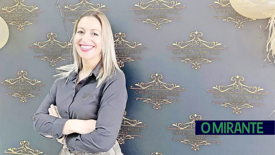 Cândida Rodrigues Cabeleireiro celebra o seu primeiro aniversário a trabalhar