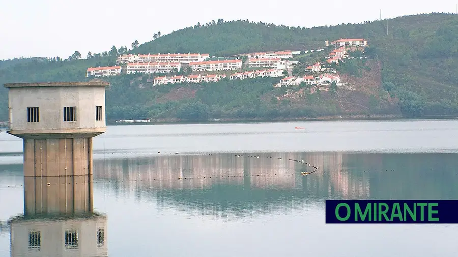 Maioria das terras só tem saneamento e água canalizada há pouco mais de trinta anos Maioria das terras só tem saneamento e água canalizada há pouco mais de trinta anos
