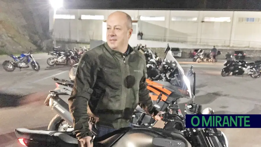 Irmão da fadista Ana Moura morre em acidente de mota Irmão da fadista Ana Moura morre em acidente de mota