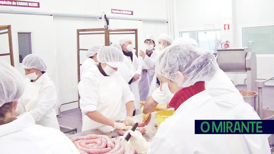 Vai para tribunal guerra das rendas da fábrica de enchidos tradicionais de Almeirim Vai para tribunal guerra das rendas da fábrica de enchidos tradicionais de Almeirim