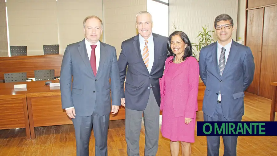 Fábrica de cenouras em Almeirim devia estar a funcionar e ainda não começou
