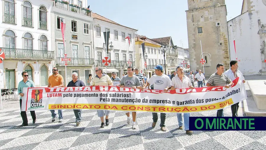 Investidores podem garantir continuação da Platex em Tomar Investidores podem garantir continuação da Platex em Tomar