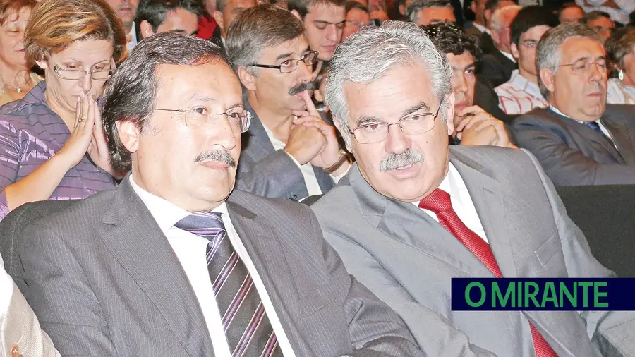 Pedro Ferreira manda António Rodrigues explicar processos que deixou pendentes Pedro Ferreira manda António Rodrigues explicar processos que deixou pendentes