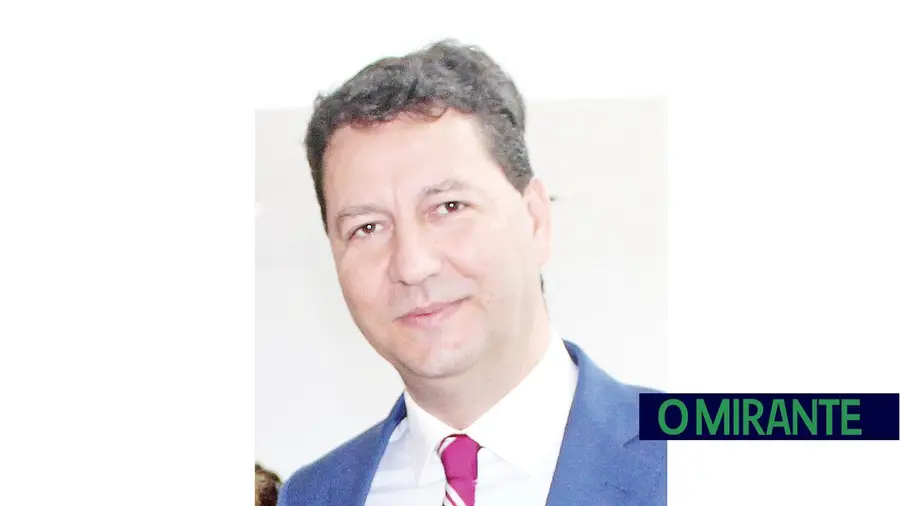 João Moura volta a ser notícia por ligações a negócios em offshores João Moura volta a ser notícia por ligações a negócios em offshores