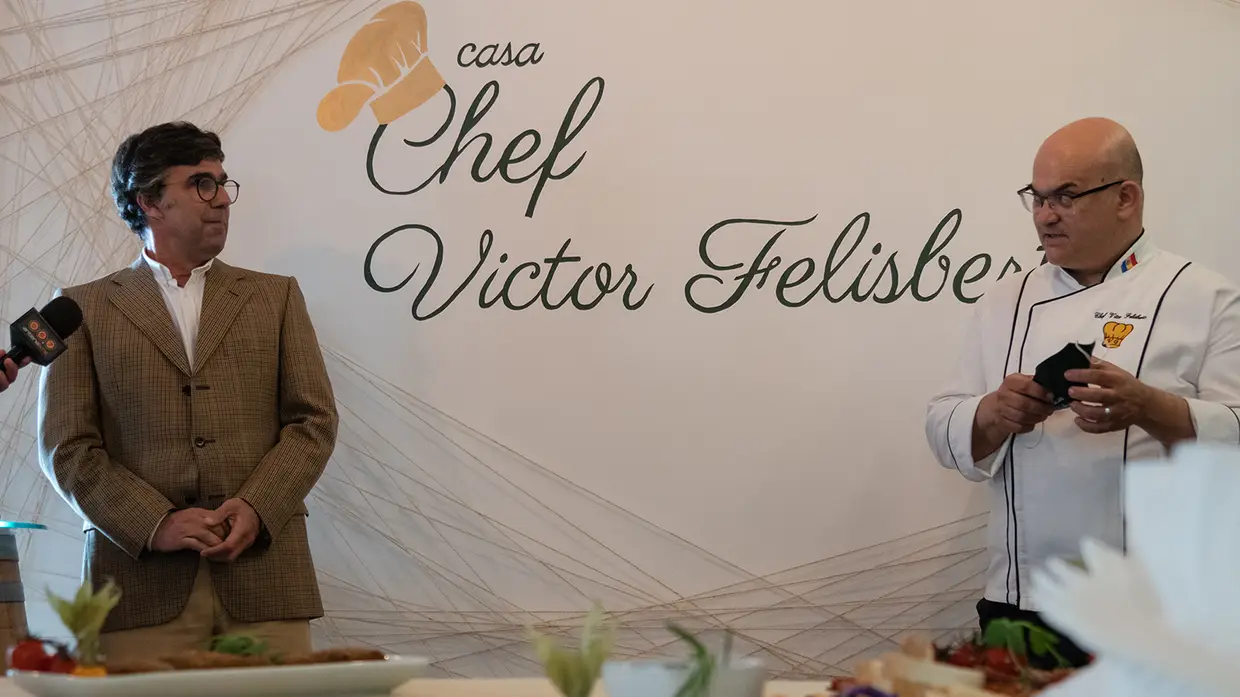 Lançamento do Raízes da adega Casal da Coelheira no Casa Chef Victor Felisberto