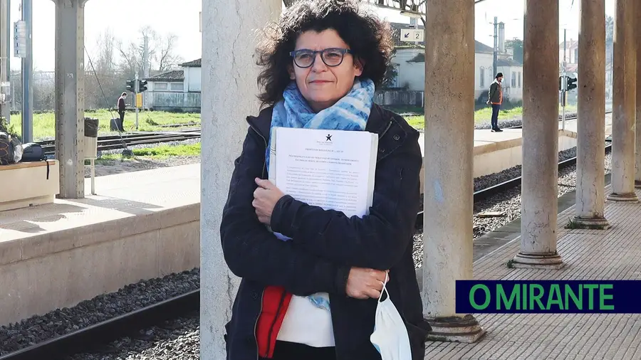 BE candidata mulher de causas em Santarém para romper com conservadorismo BE candidata mulher de causas em Santarém para romper com conservadorismo