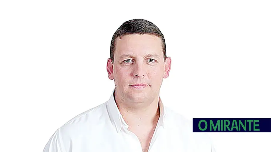 Duarte Batista avança pelo PSD à Junta de Valhascos Duarte Batista avança pelo PSD à Junta de Valhascos