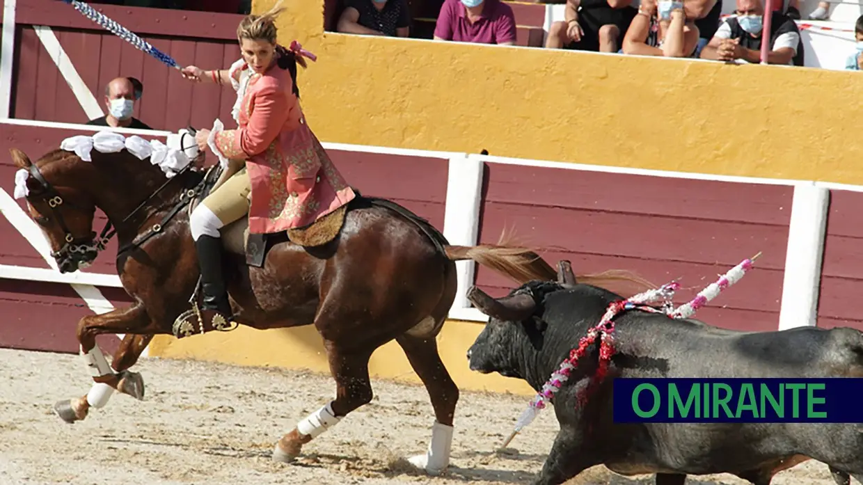 Emocionante corrida de Toiros em Arruda dos Vinhos