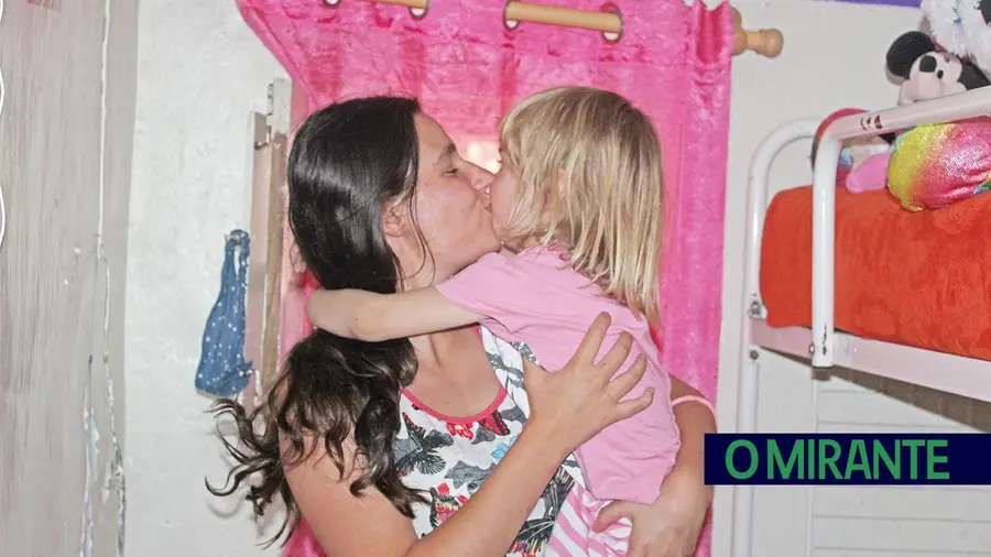 Jennifer Marçalo perdeu a guarda dos filhos mas não desiste de os ter de volta Jennifer Marçalo perdeu a guarda dos filhos mas não desiste de os ter de volta