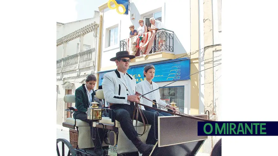 Benavente faz a festa da Sardinha Assada com ruas e montras enfeitadas